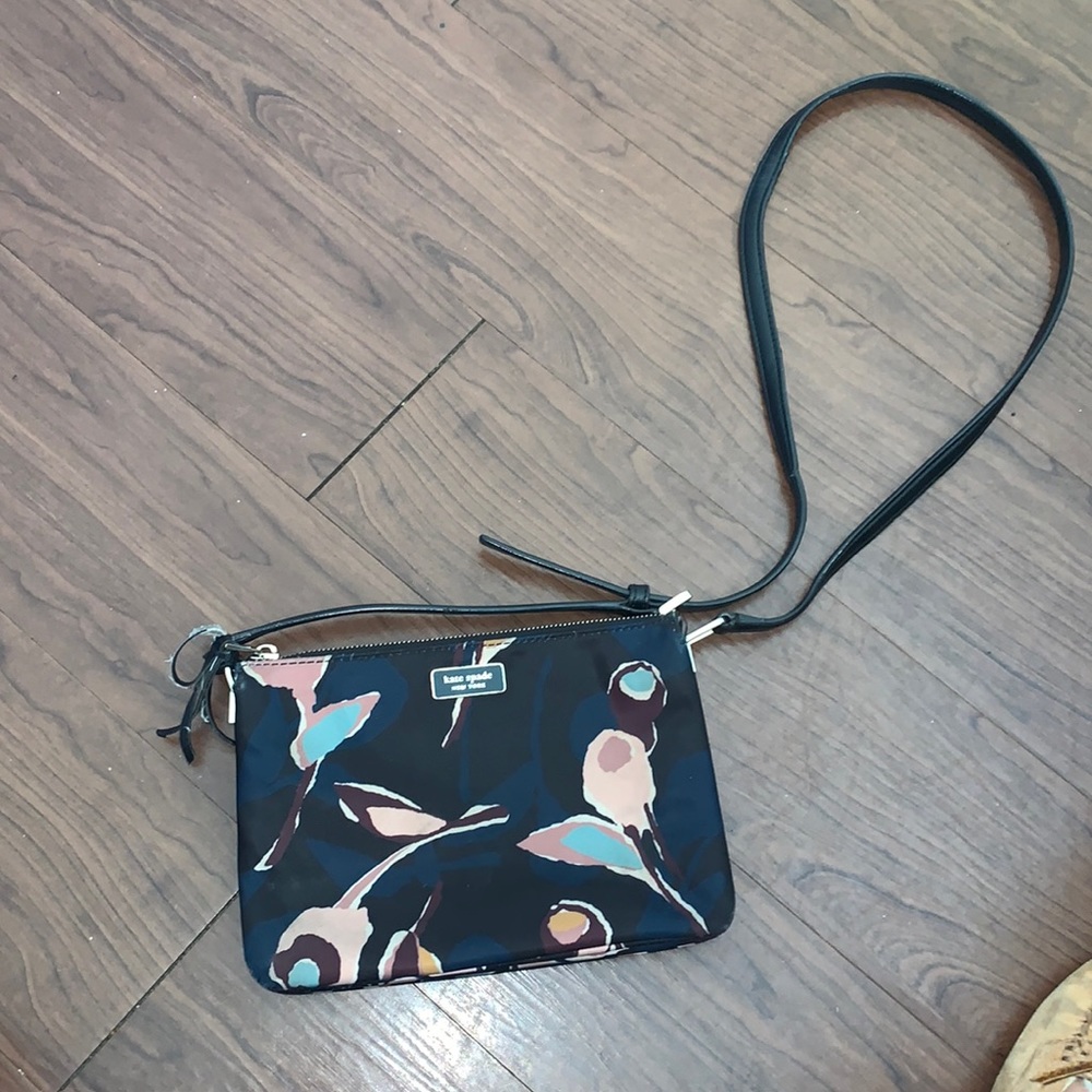 Kate spade purse - Picture 2 of 4